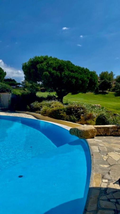 Superbe Villa-Domaine Avec Golf Piscine Et Tennis Saint-Cyr-sur-Mer Εξωτερικό φωτογραφία