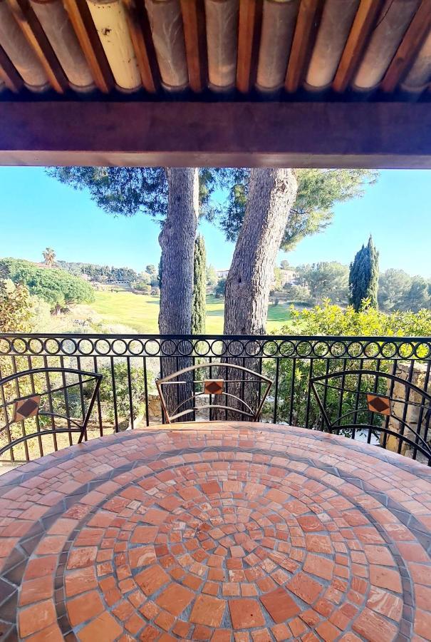 Superbe Villa-Domaine Avec Golf Piscine Et Tennis Saint-Cyr-sur-Mer Εξωτερικό φωτογραφία